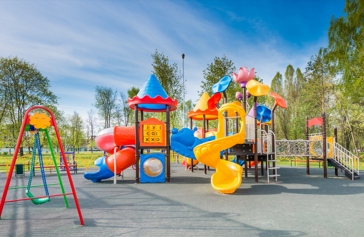 Place zabaw dla dzieci – co warto wiedzieć?