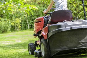 Kosiarka Traktorek – Dlaczego Jest Warta Inwestycji?